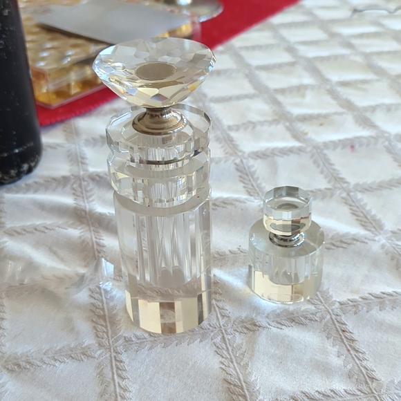 Perfume bottle set - Picture 1 of 3